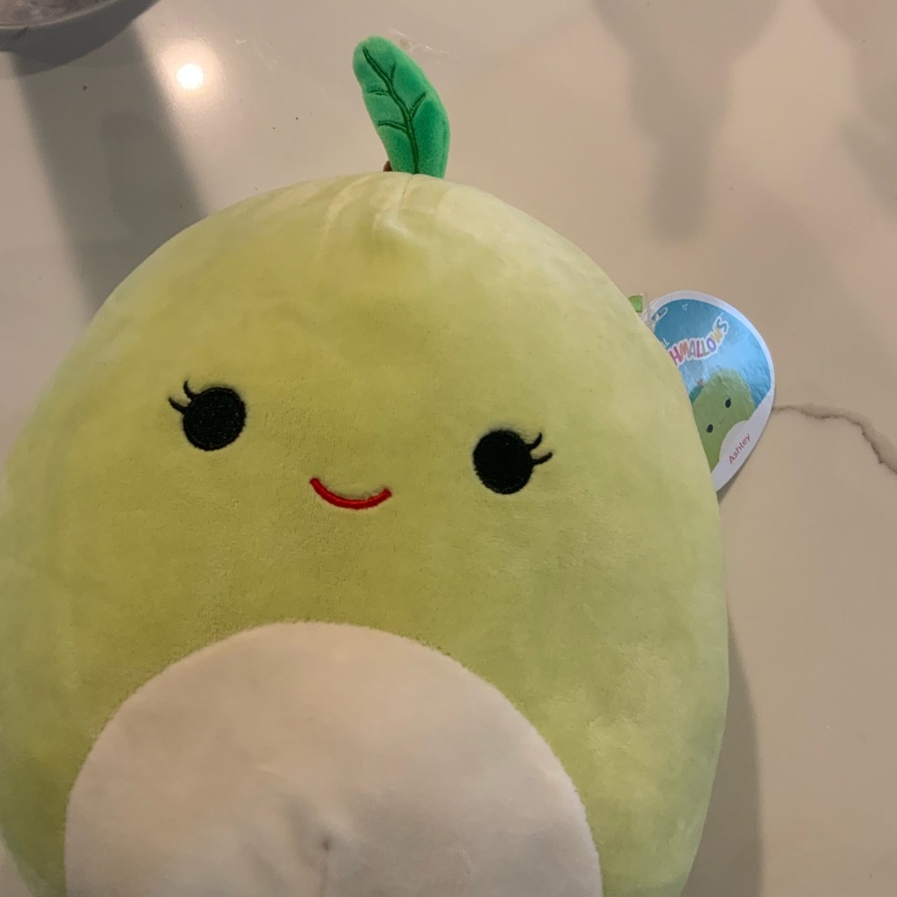 Ashley squishmallow 🍏